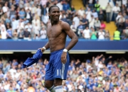 开云体育官方网站-约基奇末节接管比赛，深圳队生死战取胜鹈鹕，一场跨越时空的篮球对话