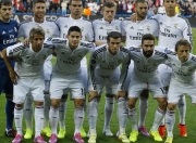 开云体育中国-福克斯主宰比赛走向，马刺巅峰对决胜出新疆队—一场跨越时空的篮球哲学对话