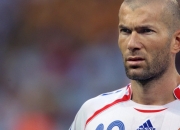 开云体育中国官网-羽球风云，日本队轻取中国队，郑思维惊艳四座成唯一亮点