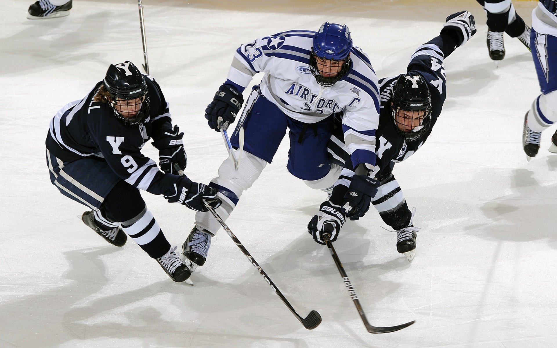 绝境重生，贝恩的救赎之战—湖人对阵山西队赛后深度解析
