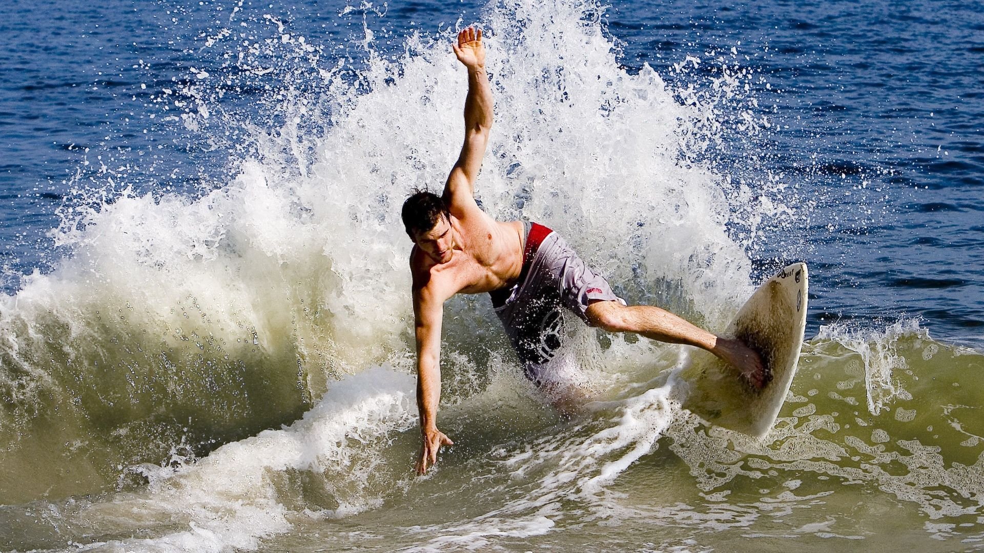 当东方爆冷遇上西方接管，广东奇兵与班凯罗的欧冠传奇夜