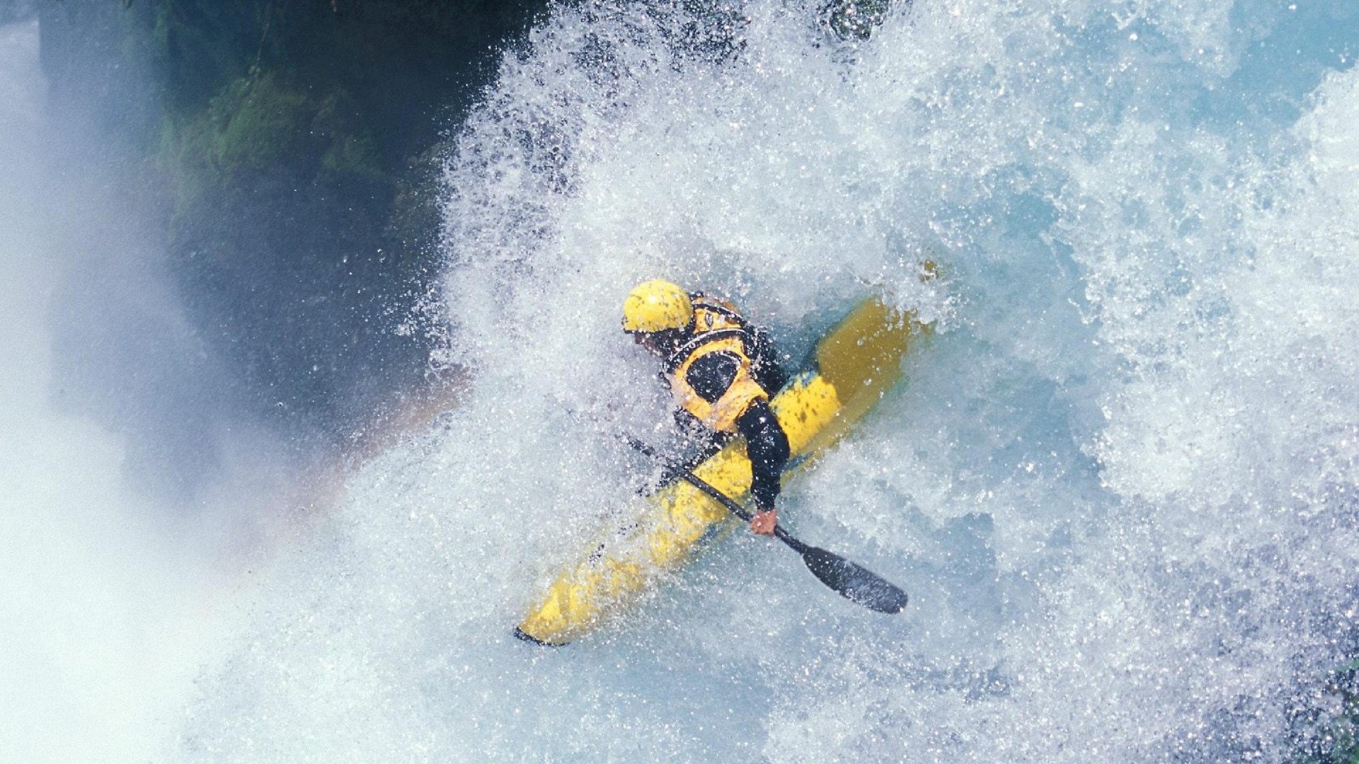 克瓦拉茨赫利亚惊艳四座，勒沃库森提前终结悬念，乌克兰新星改写德甲格局