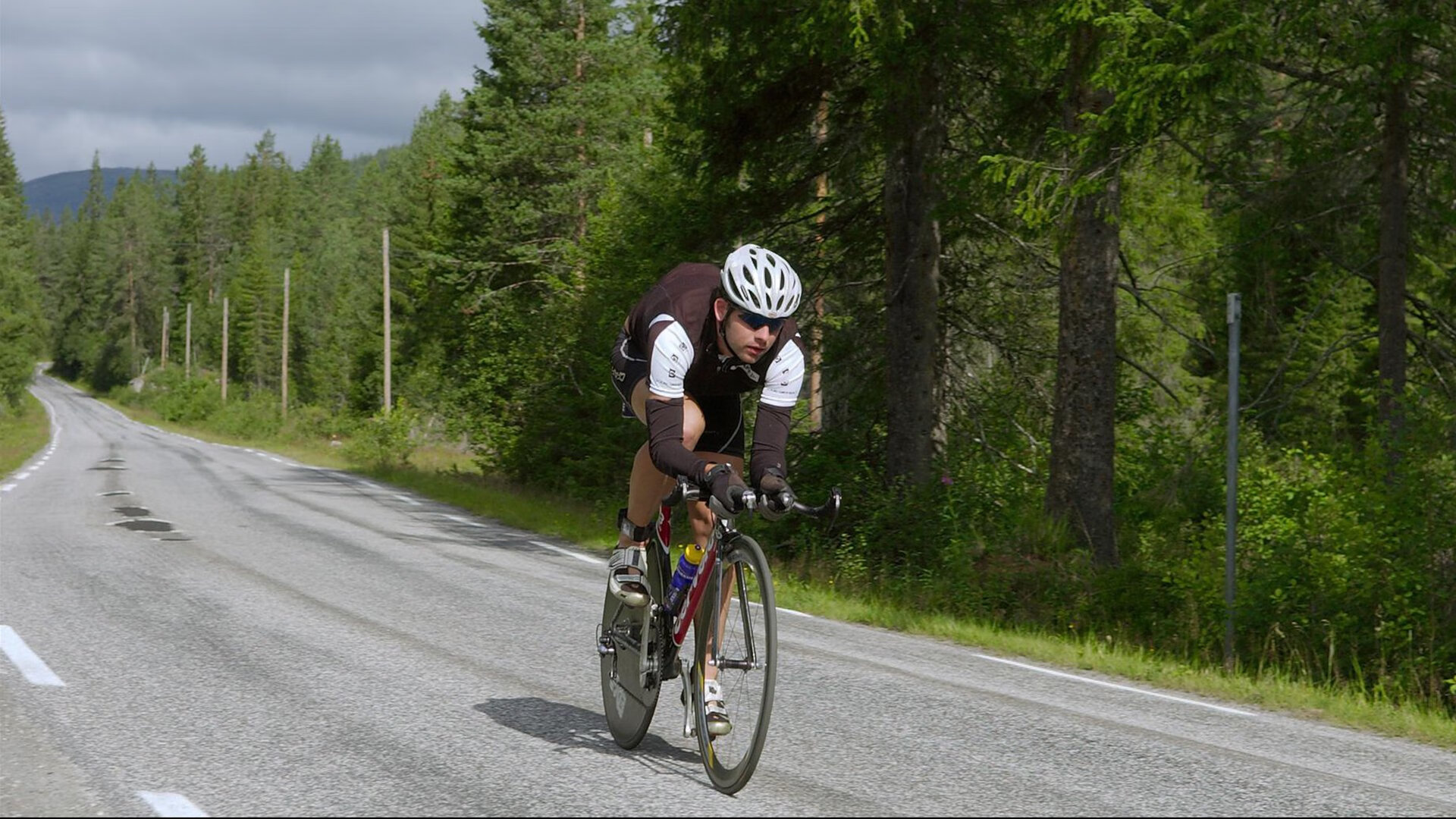 王皓惊艳四座，德国队轻取奥地利队展现团队新气象